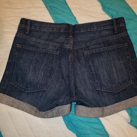 Gap shorts size 26 - Picture 3 of 5